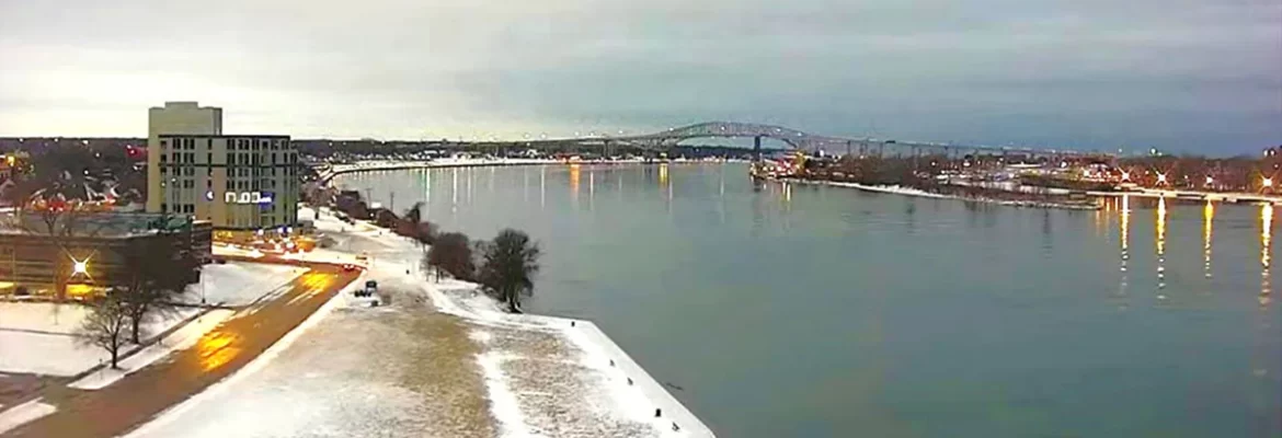 Port Huron Live Cam showing the St. Clair River